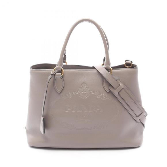 PRADA Cream Leather Bag - Picture 1 of 7